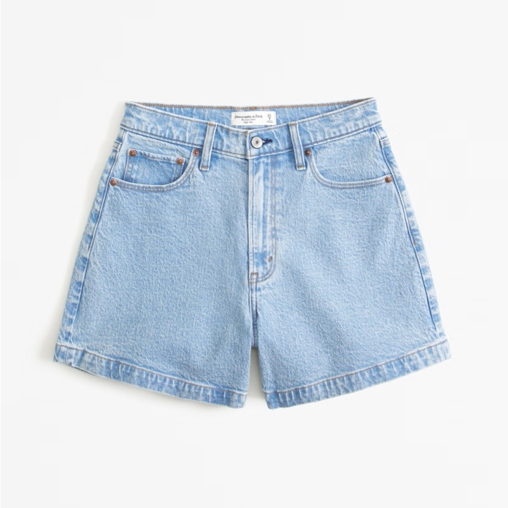 Abercrombie Curve Love High Rise Dad Short | Size: Women’s 26